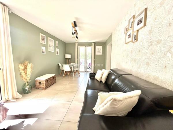 Vente                                                      Villa
                        
                     4 pièces                      107 m2                     à Villeneuve-Loubet