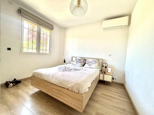 Vente                                                      Villa
                        
                     4 pièces                      107 m2                     à Villeneuve-Loubet
