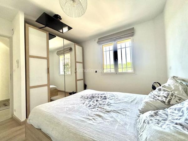 Vente                                                      Villa
                        
                     4 pièces                      107 m2                     à Villeneuve-Loubet