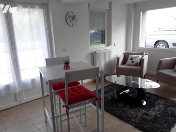 Larmor- plage, Immeuble de 2 appartements (1T2 ET 1 T5)