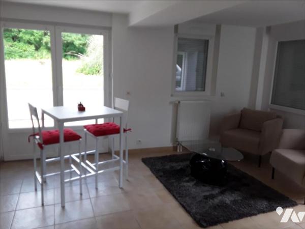 Larmor- plage, Immeuble de 2 appartements (1T2 ET 1 T5)