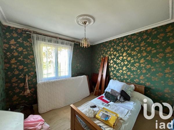 Maison traditionnelle 5 pièces de 114 m² à Bourgueil (37140)