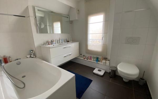 Maison à vendre    5 pièces • 122 m2 La Varenne - Saint-Maur-des-Fossés