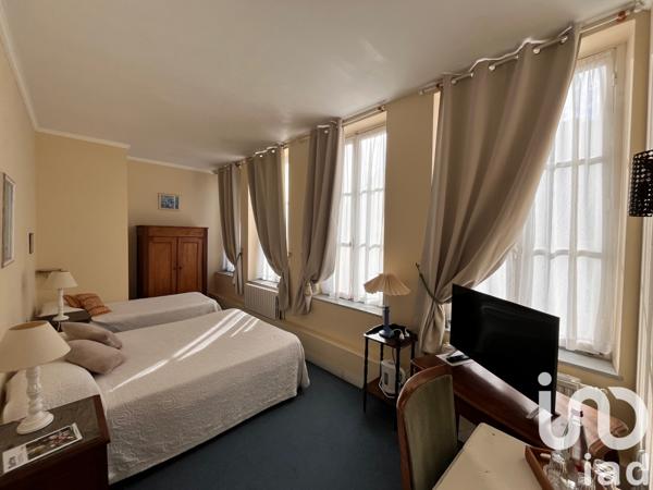 Immeuble à vendre 147 m² La Flèche