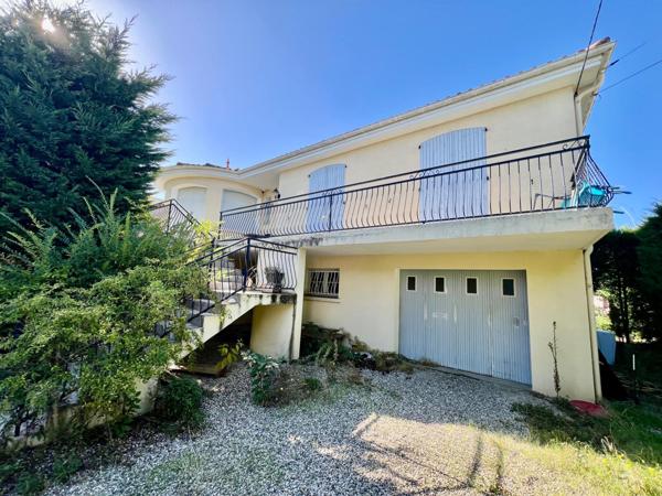 Maison proche d’un lycée et d’autres commodités