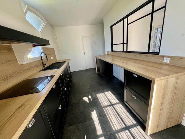 Maison proche d’un lycée et d’autres commodités