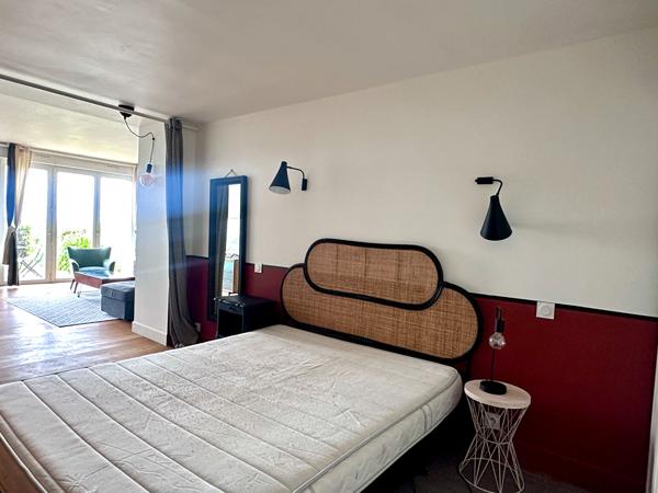 SAINT-MALO - ROTHÉNEUF | APPARTEMENT RÉNOVÉ AVEC JARDIN ET VUE MER