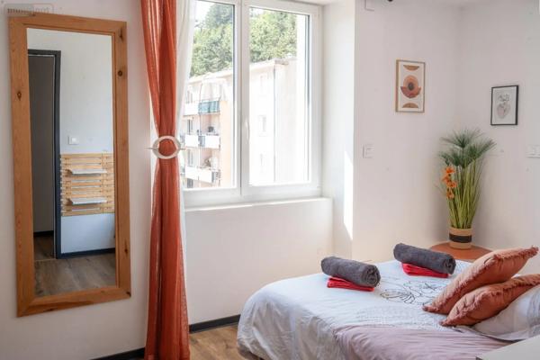 Achat - Appartement Sisteron 04200 3 pièces 75 m 2