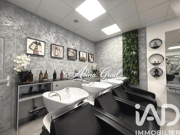 Esthétique, Coiffure​ à vendre 78 m² Cormeilles-en-Parisis