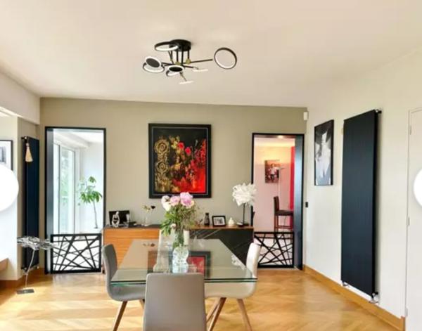 Fécamp (76400) A PROXIMITE DU PORT- PROPRIETE FAMILIALE AVEC PISCINE ET VUE MER