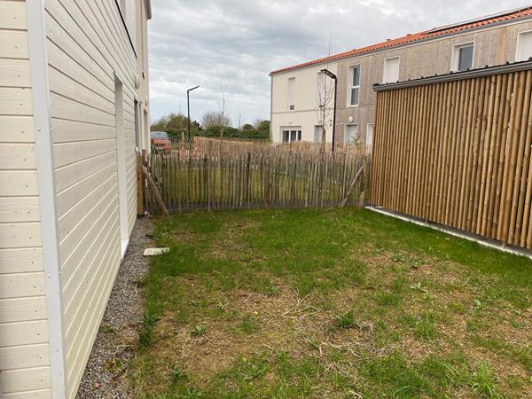 A VENDRE ANGOULINS MAISON 4 PIECES AVEC GARAGE