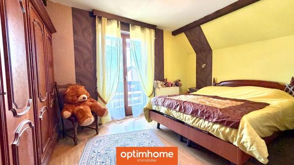 Maison individuelle 4 chambres - Jardin, piscine, garage et dépendances