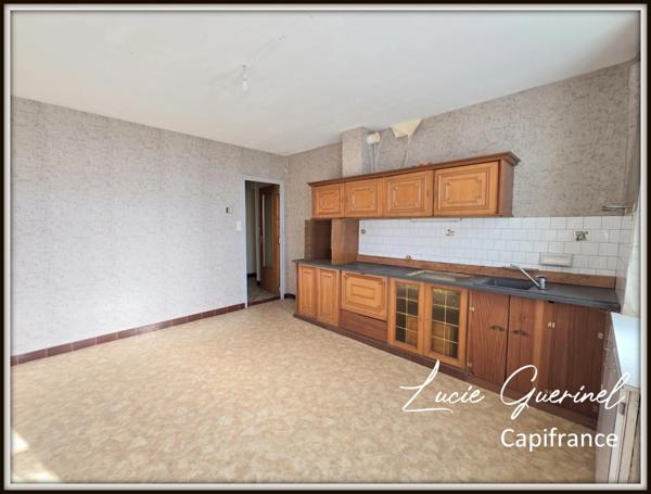 A vendre, Maison à rafraîchir à Rougé, à 10 minutes de Châteaubriant