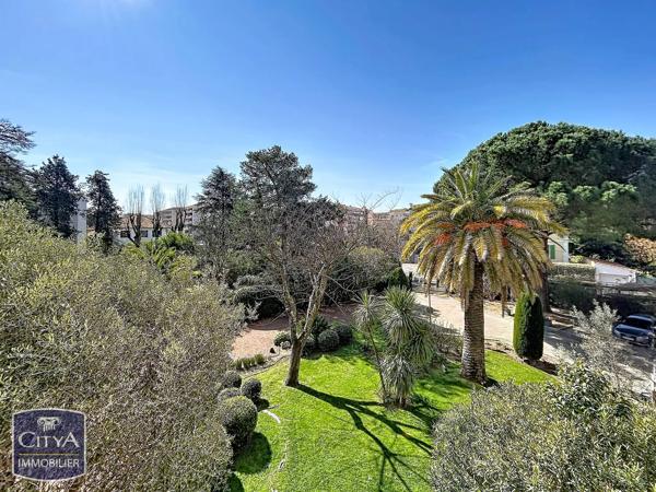 Appartement à vendre 3 pièces 74m² Saint-Raphaël (83700)