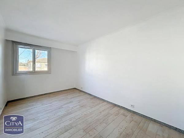 Appartement à vendre 3 pièces 74m² Saint-Raphaël (83700)