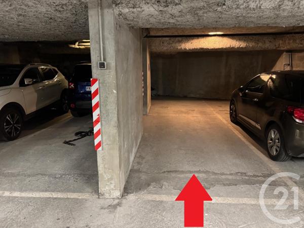 Parking à vendre  11,30 m 2   LYON  - 69003