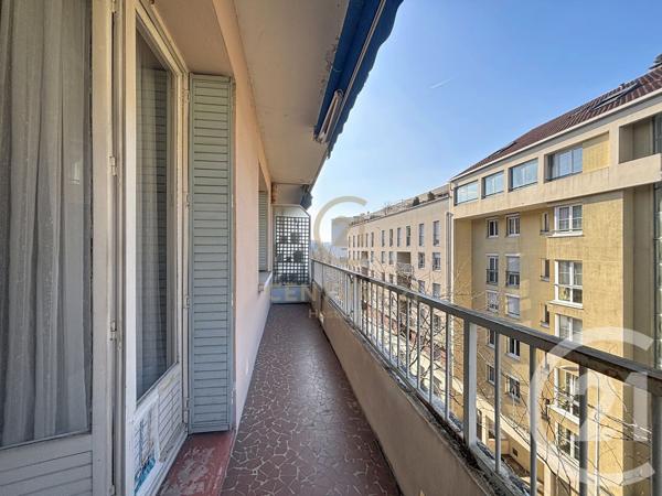 Appartement F3 à vendre  3 pièces - 83,67 m2 LYON - 69007