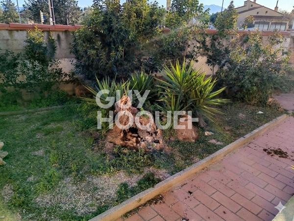 Spacieux appartement en rez-de-jardin avec piscine et grand garage, À vendre à Cabestany (66330),