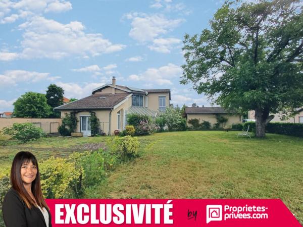 Villerest, villa 105 m²  - 3 chambres dont 1 en rc