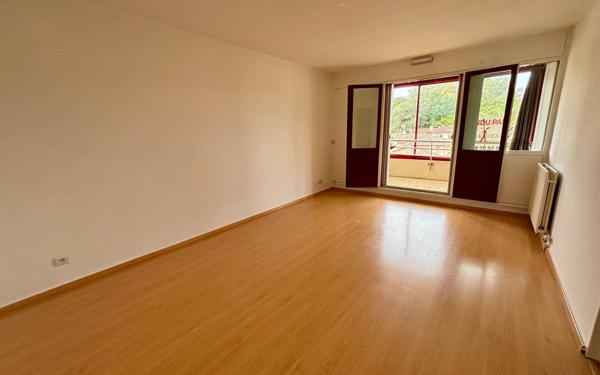 Appartement à vendre    2 pièces • 49,70 m2 Anglet
