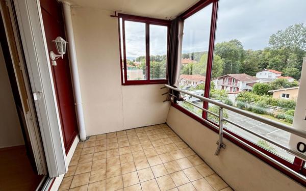 Appartement à vendre    2 pièces • 49,70 m2 Anglet