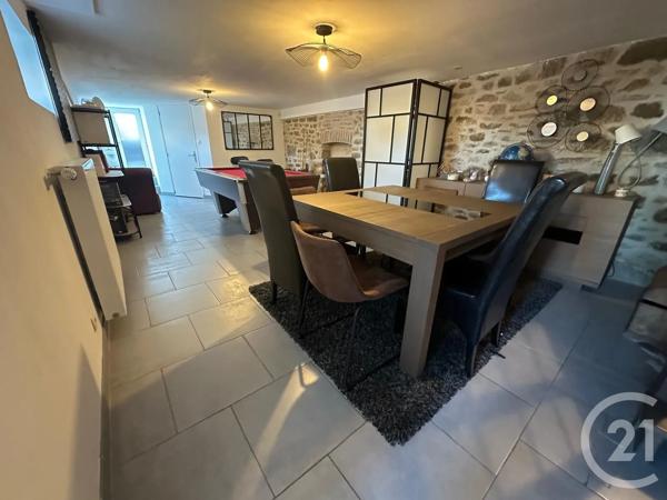 Maison à vendre  5 pièces - 120 m 2   FOUGERES  - 35