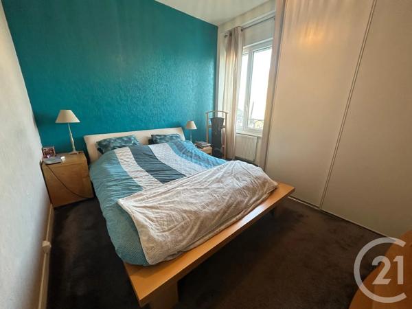 Maison à vendre  5 pièces - 120 m 2   FOUGERES  - 35