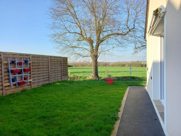 Maison individuelle 111 m² – 3 chambres – Jardin - 10' de Laval