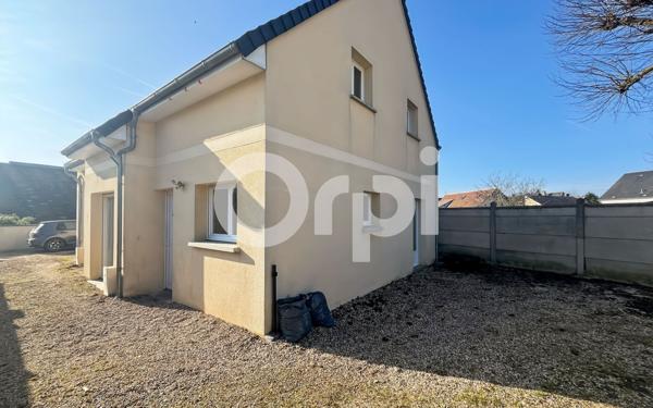 Maison à louer    4 pièces •  Saint-André-de-l'Eure