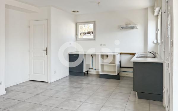 Maison à louer    4 pièces •  Saint-André-de-l'Eure