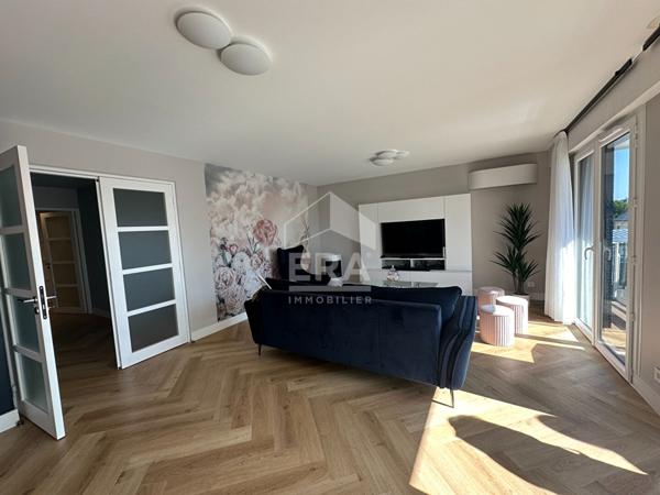 Appartement  T6 avec balcons et garage