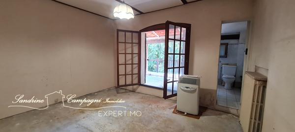 Avignon (84000) VILLA T4 agrandissable, avec annexes, sur parcelle piscinable