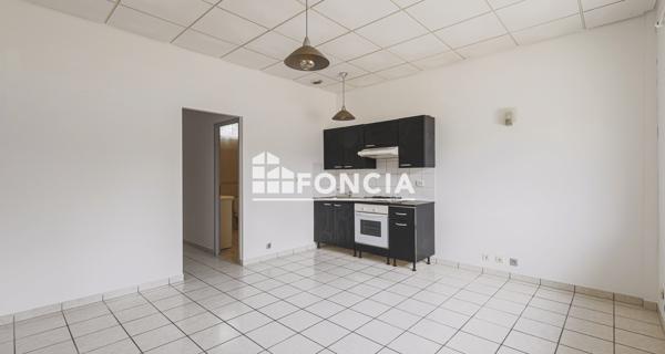 À vendre Studio 30.2 m² - Saint-martin-d'hères 38400