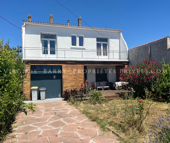 BELLE MAISON T4 DANS UN QUARTIER CALME DE ROCHEFORT