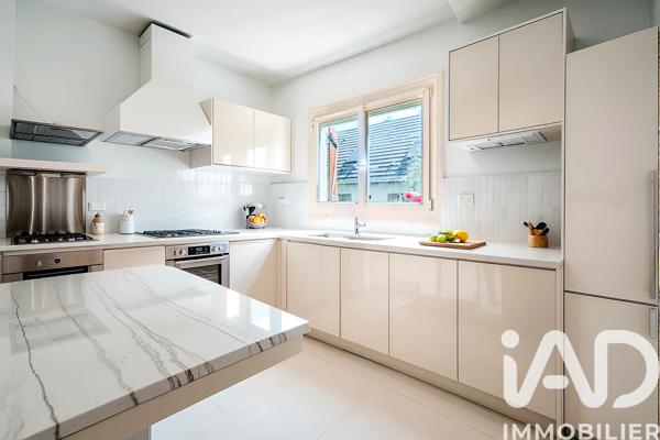 Maison à vendre 7 pièces 140 m² Bondy