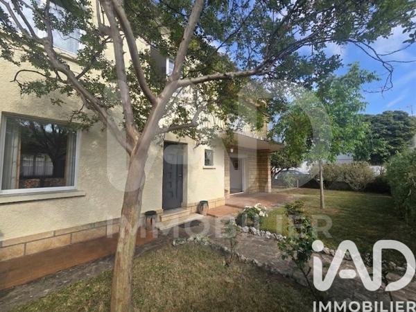 Maison à vendre 5 pièces 120 m² Nîmes