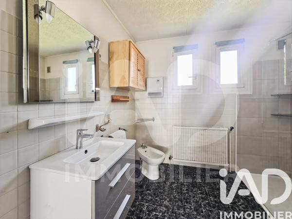 Maison à vendre 5 pièces 120 m² Nîmes