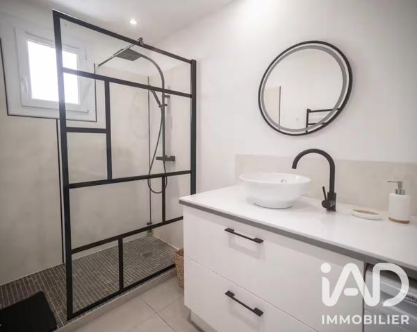 Immeuble à vendre 180 m² Le Grau-du-Roi
