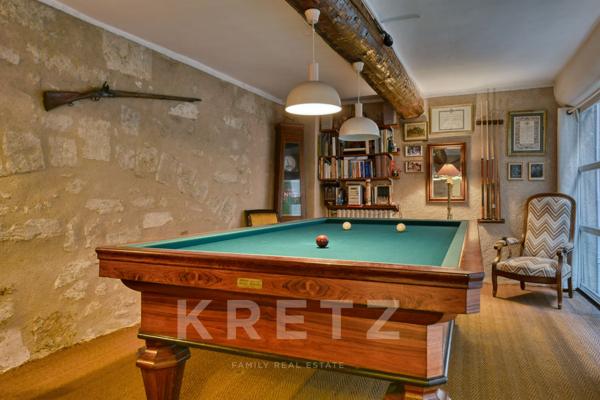 Hôtel Particulier du XVIIIème avec patio et terrasse