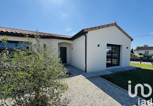 Maison à vendre 4 pièces 124 m² Saint-Yrieix-sur-Charente