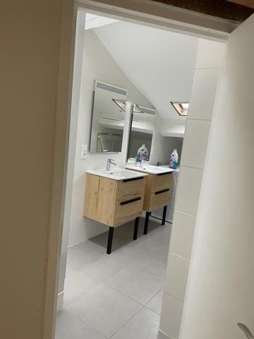 COLOCATION dans APPARTEMENT meublé 4 pièces avec climatisation - 84m² - Villeurbanne