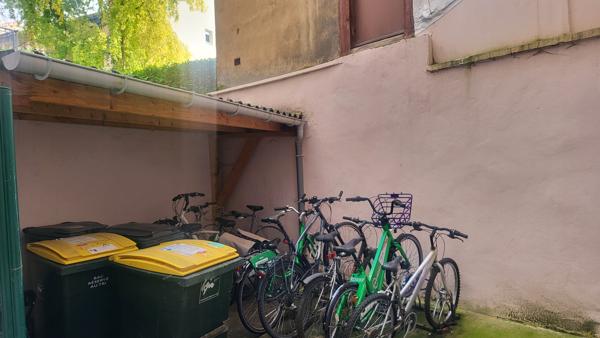 COLOCATION dans APPARTEMENT meublé 4 pièces avec climatisation - 84m² - Villeurbanne