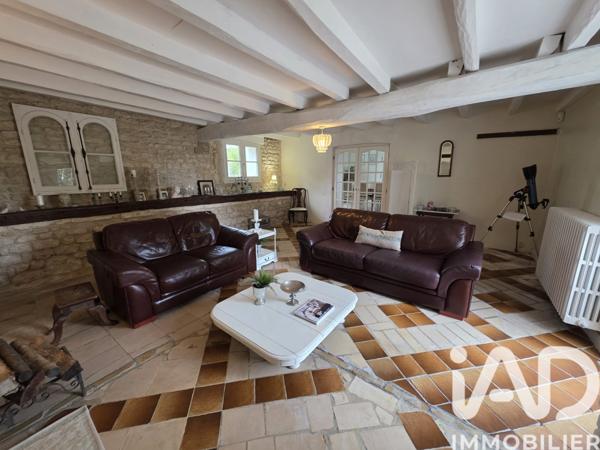 Maison à vendre 15 pièces 530 m² Courcelles