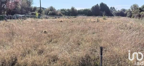 Terrain à vendre 824 m² Champguyon