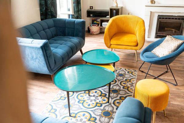 CHARMANTE CHARENTAISE RÉNOVÉE AVEC GITES A MÉDIS