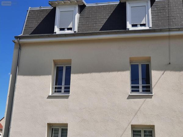 Appartement rénové à louer à Vailly-sur-Aisne dans l'Aisne (02370), ref : 02072/214