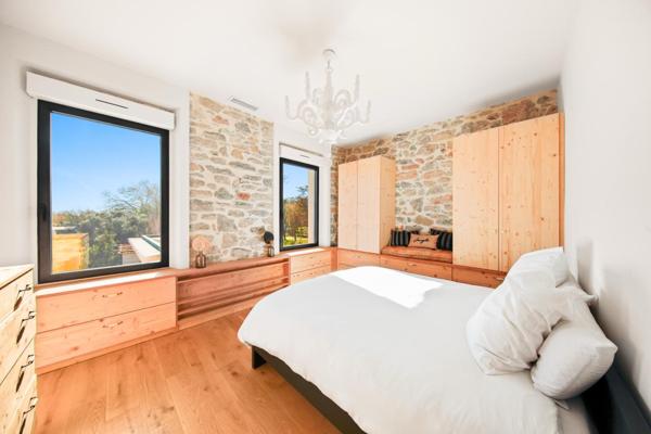 Hyères (83400) Maison familiale proche des plages et du centre-ville.