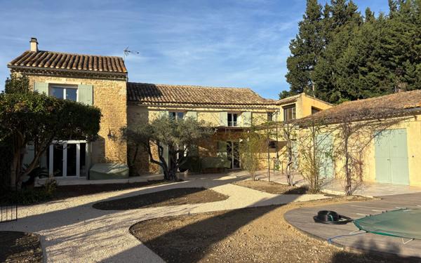 Maison à vendre    4 pièces • 195 m2 Sarrians