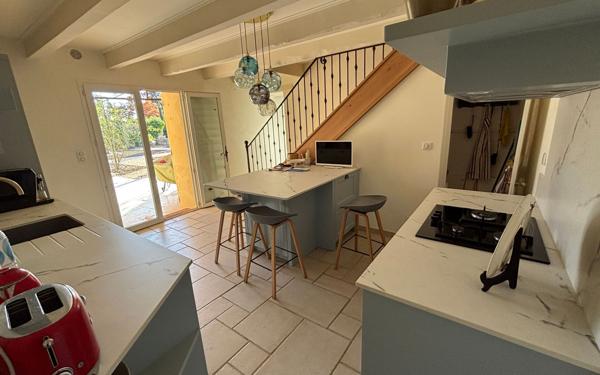 Maison à vendre    4 pièces • 195 m2 Sarrians