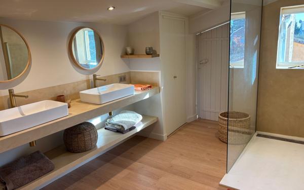 Maison à vendre    4 pièces • 195 m2 Sarrians